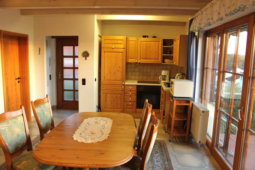 Bodenseegästehaus Uhldingen-Mühlhofen Zimmer foto